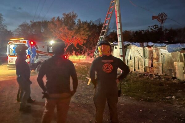 HOMBRE PIERD3 LA VID@ TRAS RECIBIR DESCARG@ ELÉCTRIC@ EN PESQUERÍA, NL ⚠️